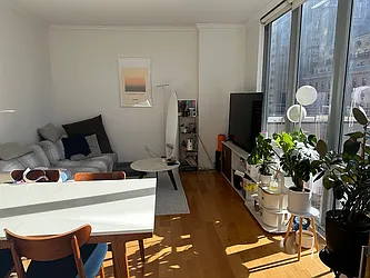 Rented by Manhattan Boutique Real Estate