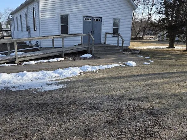 217 3rd Ave NE, Pierz, MN 56364