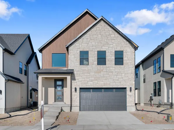 5034 W Green Ash Ln, Highland, UT 84003