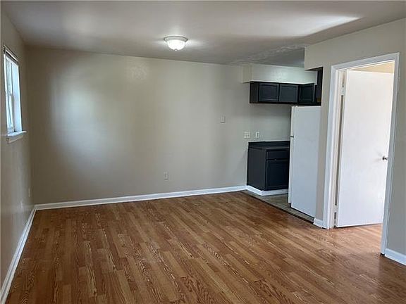 2nd image of 2312 Harvard Ave