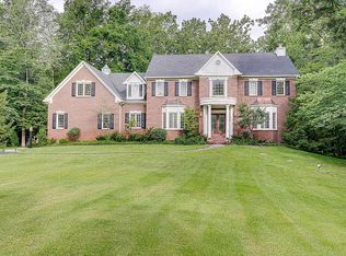 10022 Fox Trce, Zionsville, IN 46077