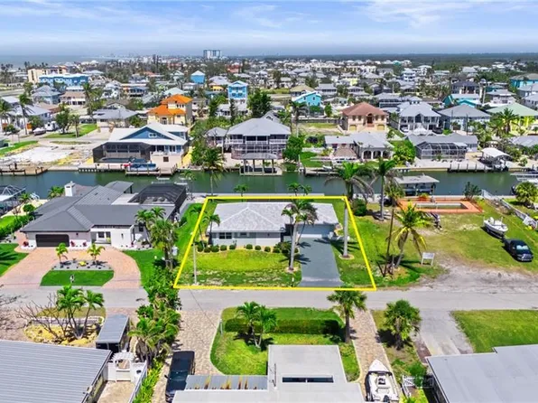 185 Ibis ST, FORT MYERS BEACH, FL 33931