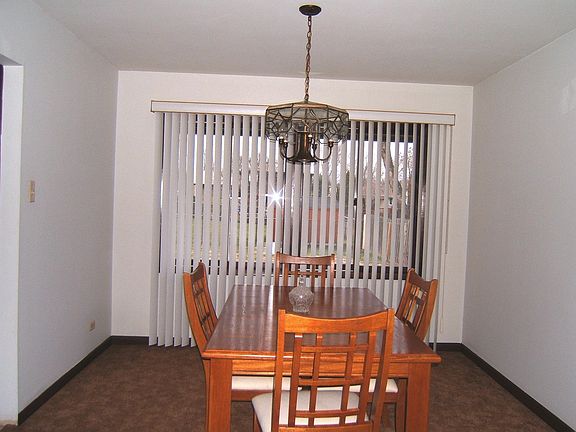 3rd image of 8518 Zermatt Dr