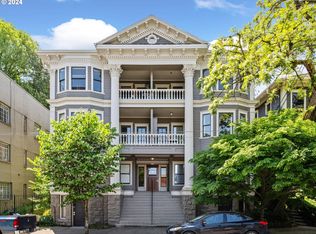 2046 NW Flanders St APT 23, Portland, OR 97209