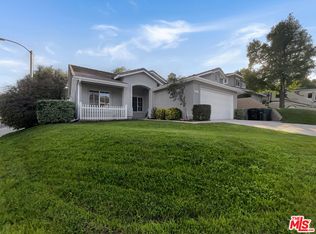 28004 Forst Ct, Castaic, CA 91384