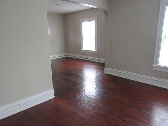 5th image of 812 Newland Ave #2