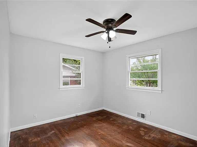 7259 Mayfair Cir — Photo 7