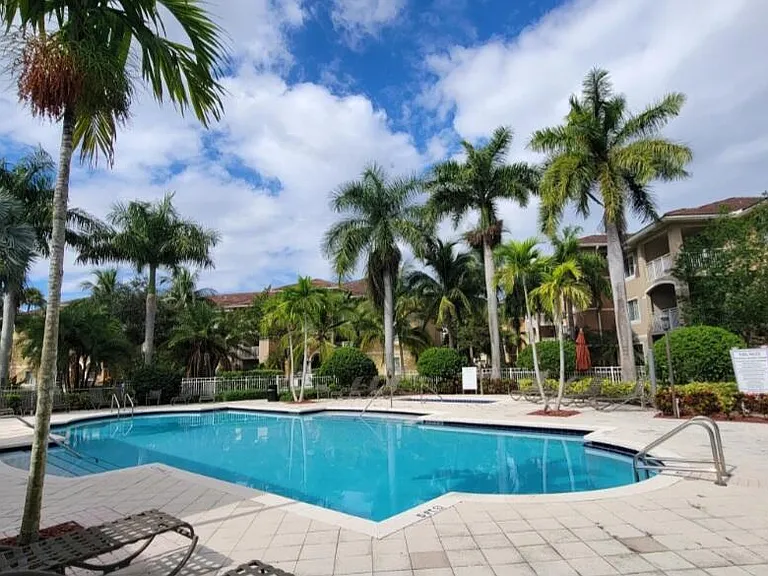 6533 Emerald Dunes Dr #304 — Photo 7