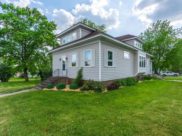 505 CAROLINE STREET, Athens, WI 54411