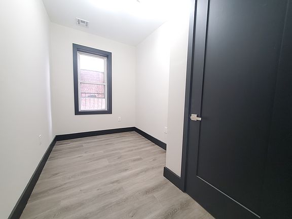 3rd image of 55 Lincoln St #204