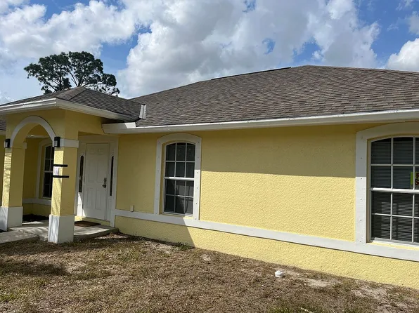 957 Milwaukee Blvd, Lehigh Acres, FL 33974
