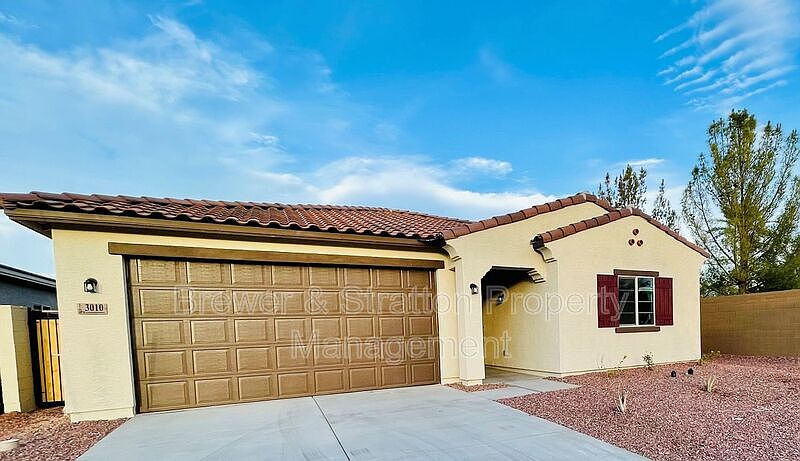 1st image of 3010 N Palace Ct