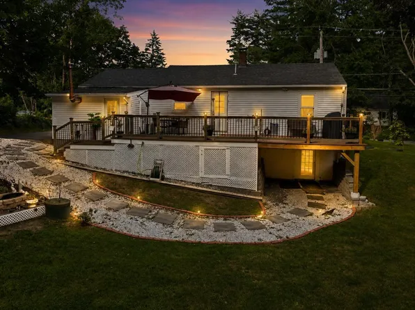 180 E Main Street, Hampstead, NH 03826