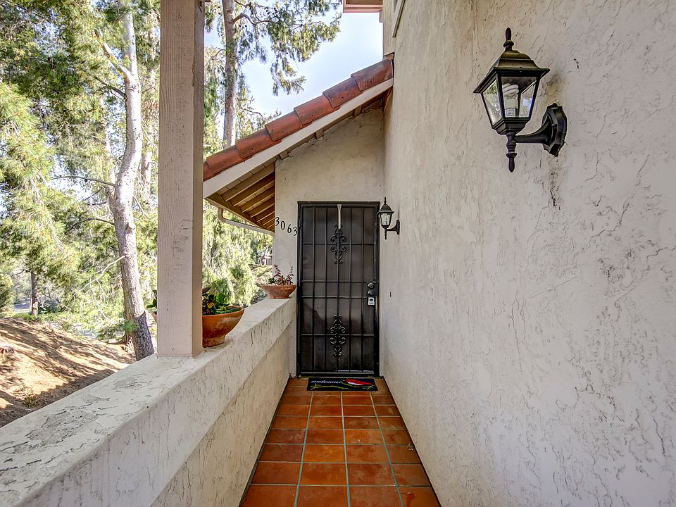 2nd image of 3063 Corte Trabuco