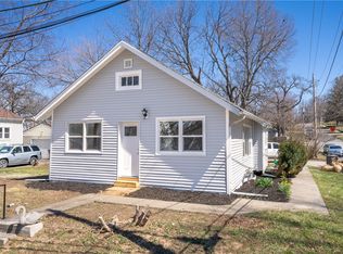 2145 SE 3rd St, Des Moines, IA 50315