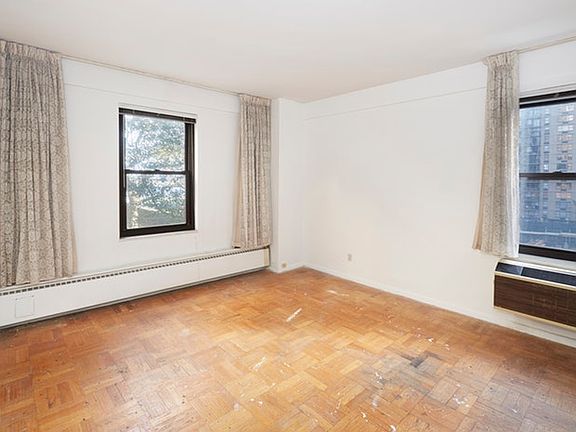 5th image of 320 E 39th St Fl 3; 2 Tudor City Place 1an