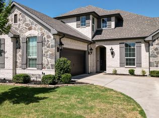 1021 Merion Dr, Burleson, TX 76028