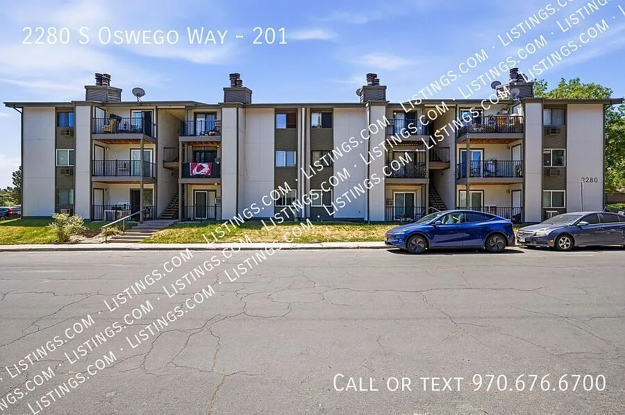 2280 S Oswego Way #201