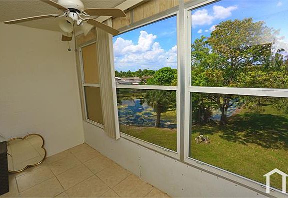 5th image of 8225 Sunrise Lakes Blvd APT 305