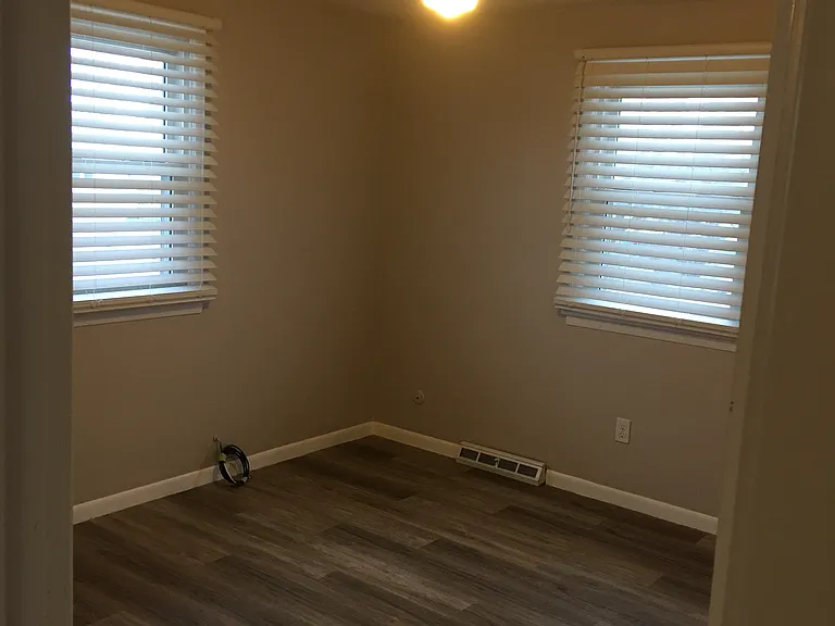 50 N Seine Dr #2 — Photo 7
