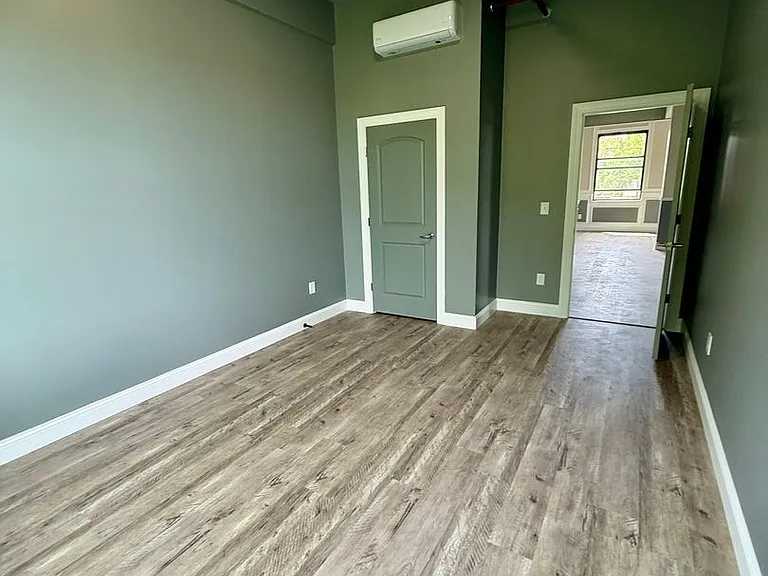 70 Webster St #211 — Photo 10