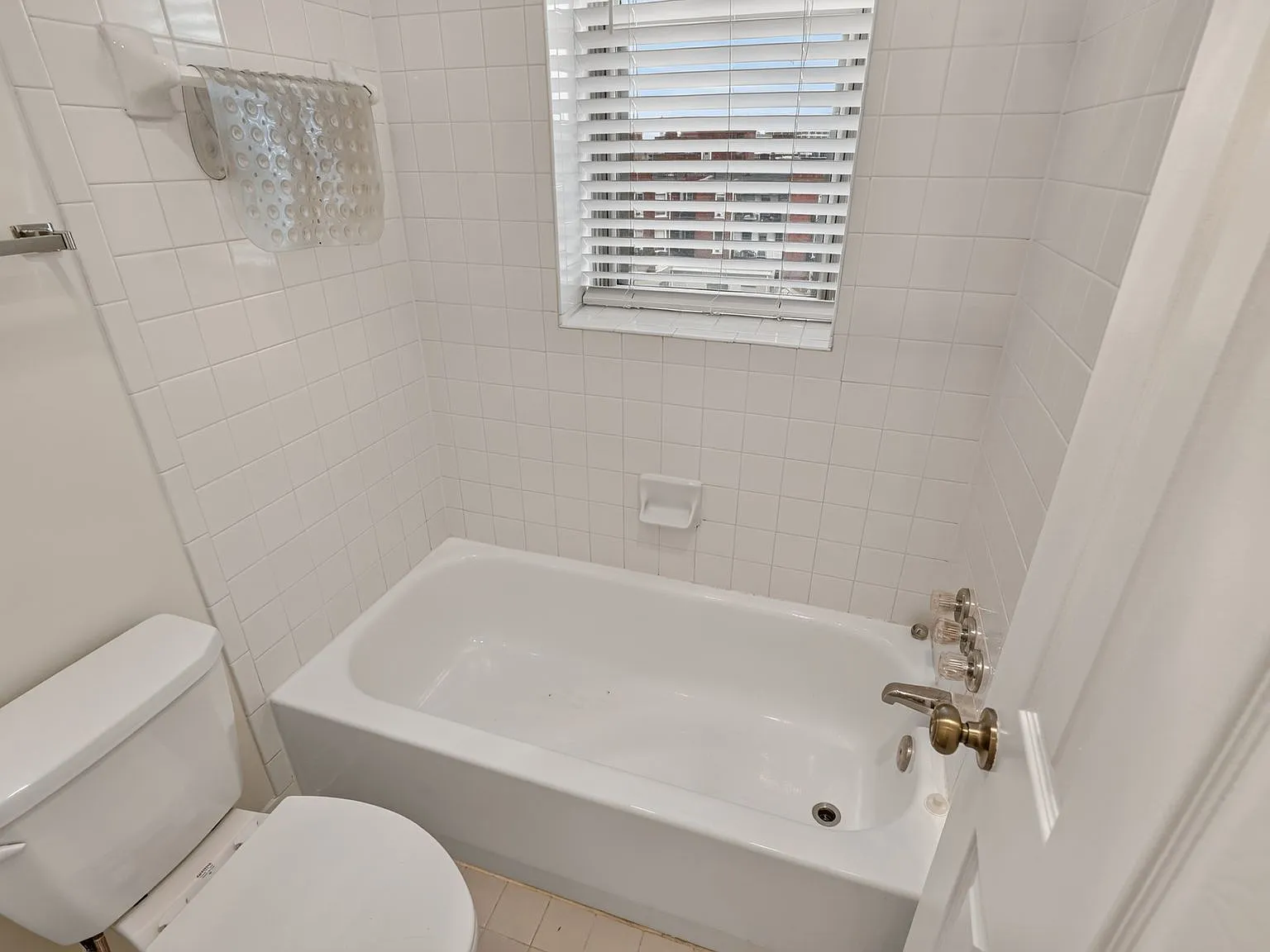 1 bed, 1.5 bath, 545 sqft, $2,650 — Photo 3