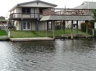648 Warsaw St, Bayou Vista, TX 77563