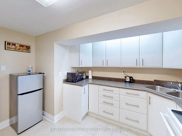39 Shenstone Rd — Photo 17