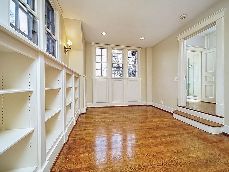 3944 Woodlawn Dr — Photo 22