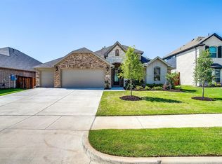 2414 Rawlins Ln, Mansfield, TX 76084