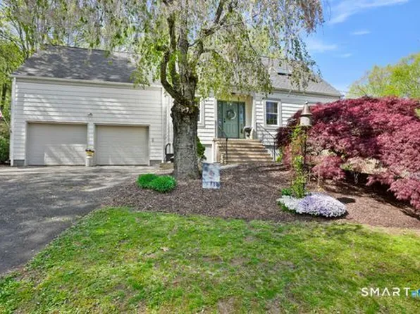 117 Rolling Hills Drive, Oxford, CT 06478