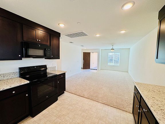 5th image of 396 Yandris Ct