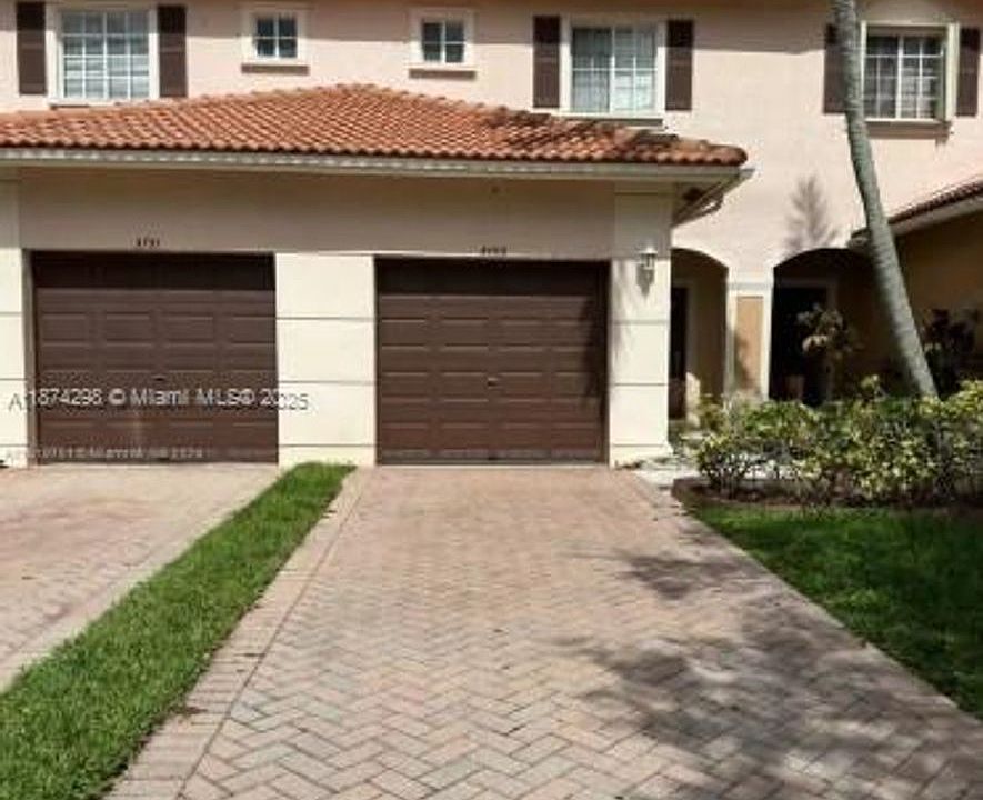 1st image of 5753 Isles Cir #0