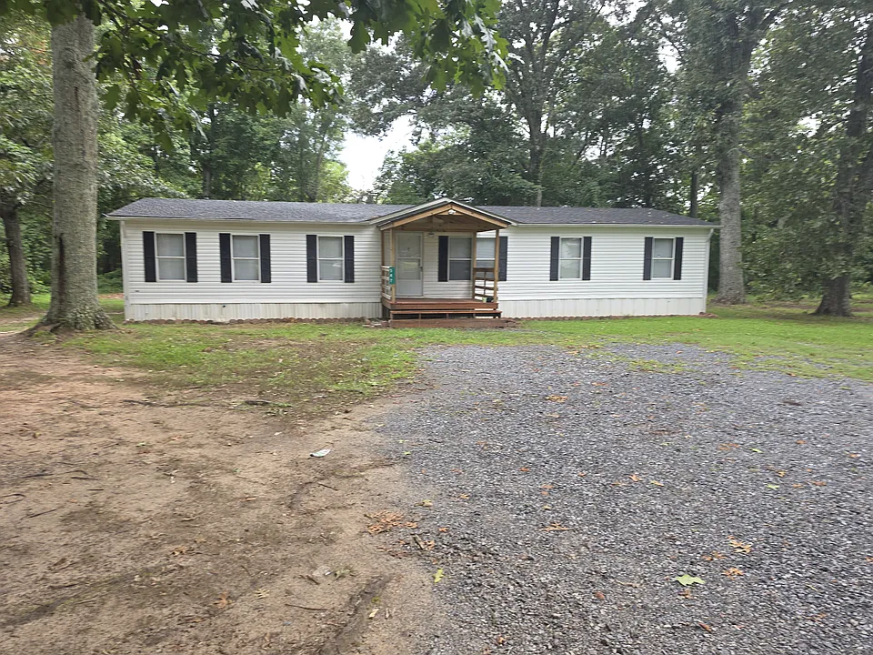547 Buck Shoals Rd #1