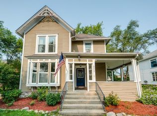 9903 Illinois St, Hebron, IL 60034