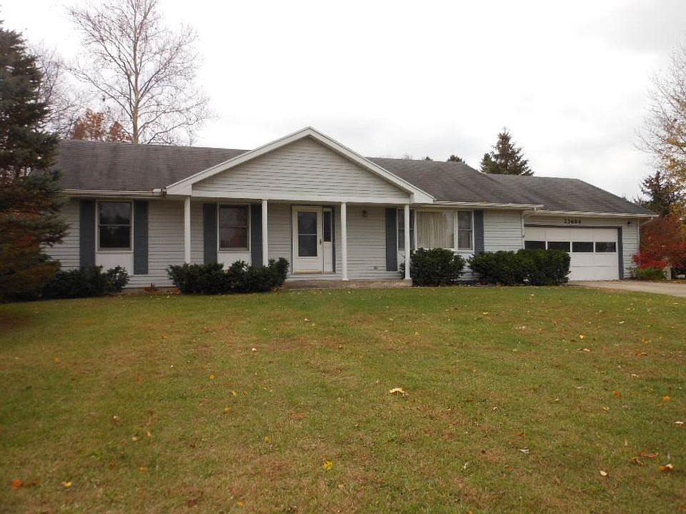 1st image of 23684 Woodsdale Ct