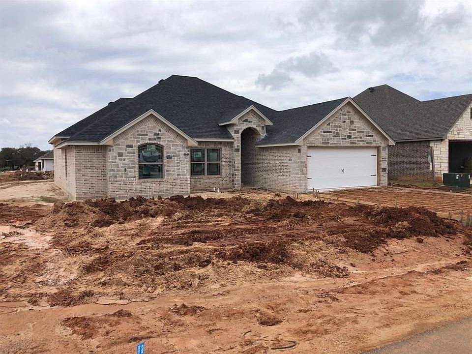 1st image of 3214 Arrow Creek Dr
