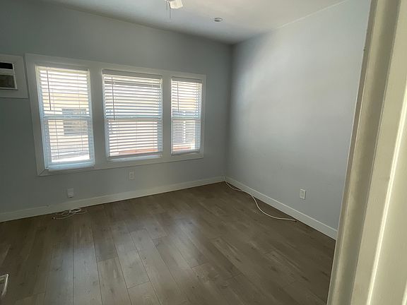 5th image of 5434 Huntington Dr S #2