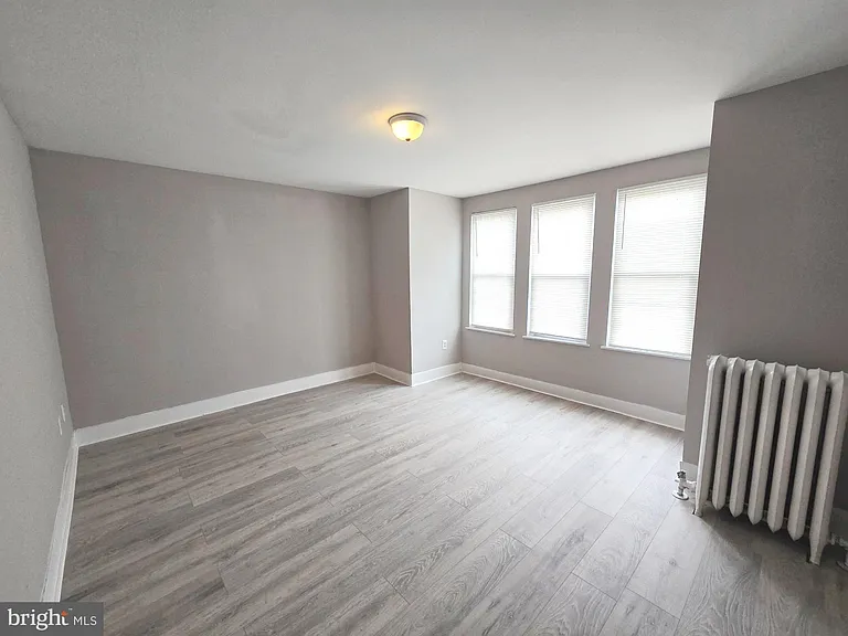 5109 N Fairhill St — Photo 16