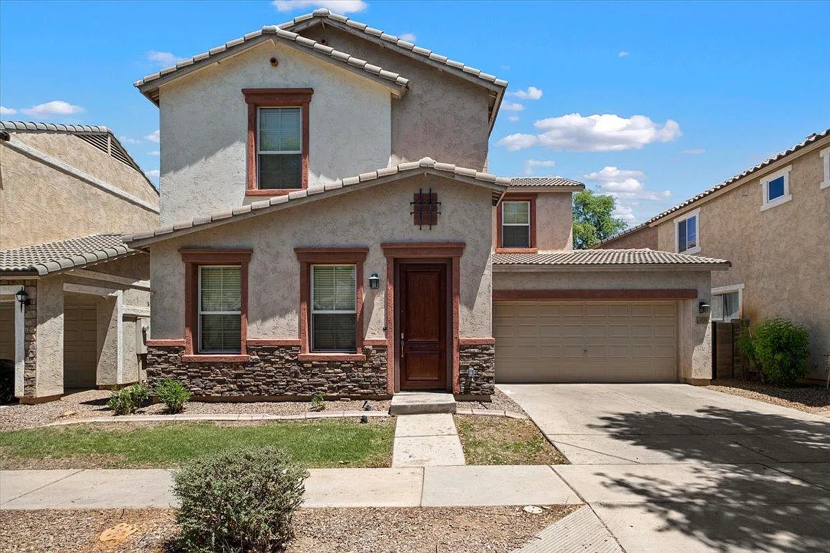4238 E Tyson St — Photo 1