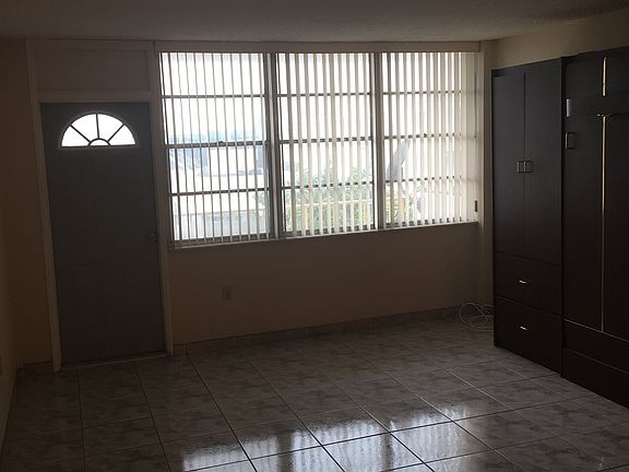 3rd image of 245 18th St APT 601