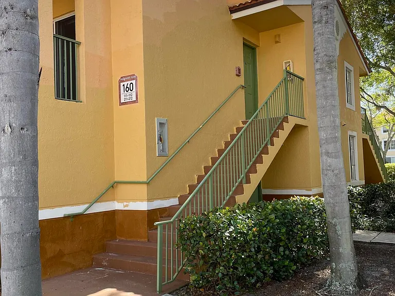 160 Yacht Club Way #211 — Photo 3