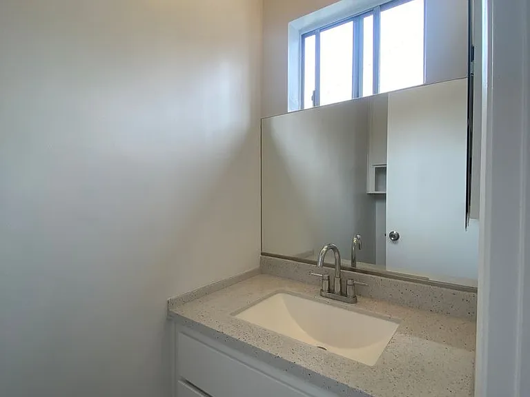 761 Coronado Ave — Photo 13