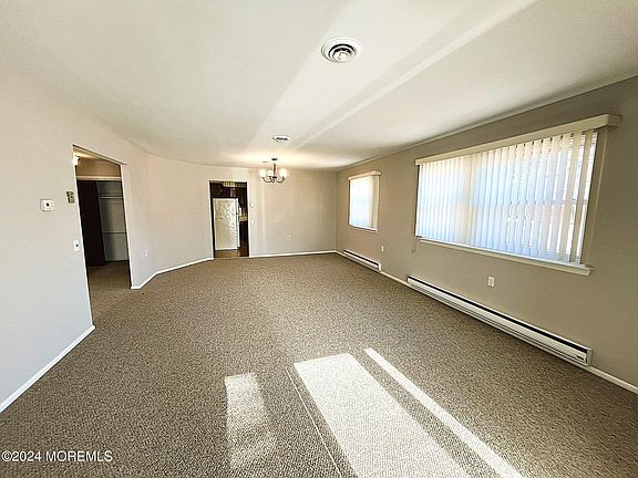 5th image of 63B Hudson Parkway