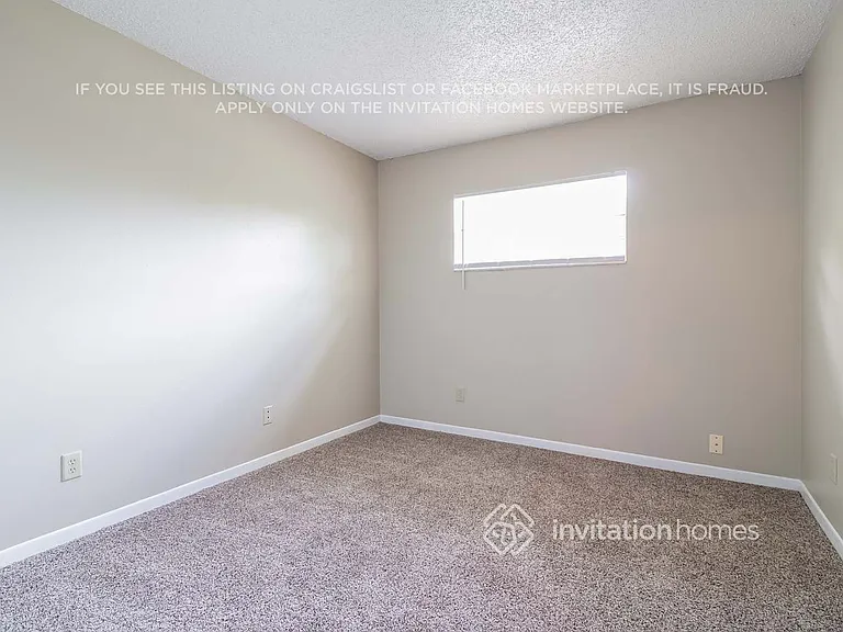 409 S Hawthorn Cir — Photo 14
