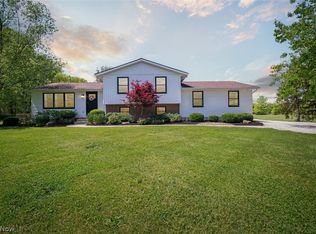 2035 Porter Rd, Atwater, OH 44201