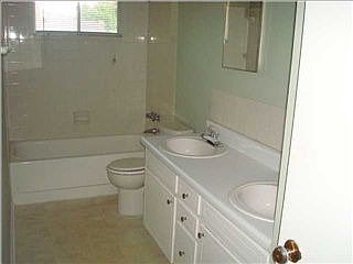 2nd image of 424 Sequoia Dr