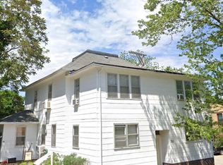 310 W 11th St APT 1, Lawrence, KS 66044