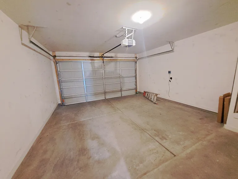 2625 Goldfinch Pl — Photo 10