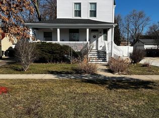 2015 Greenwood St, Evanston, IL 60201